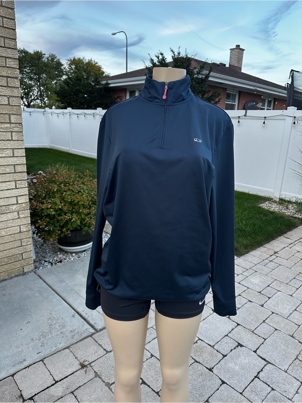 Vineyard Vines women's pullover sweatshirt S Navy Blue 1/4